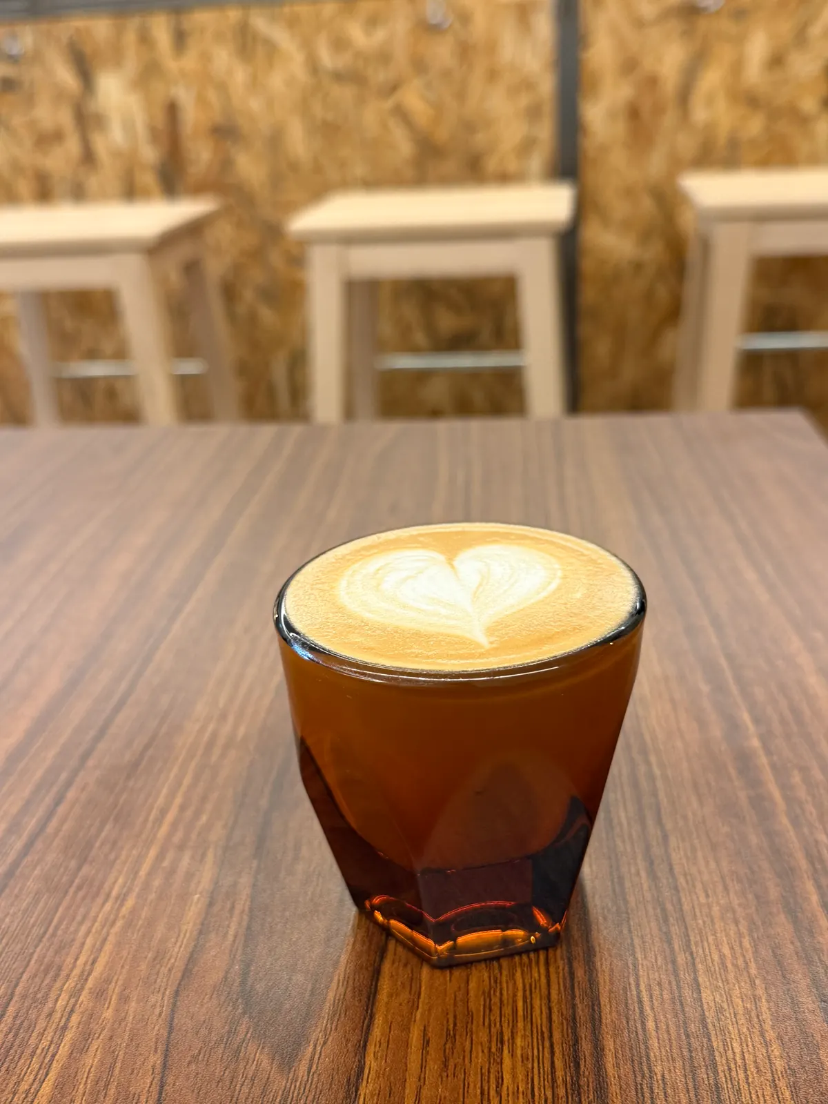 Flat white with latte art at Bruma Roasting, Santiago de Compostela